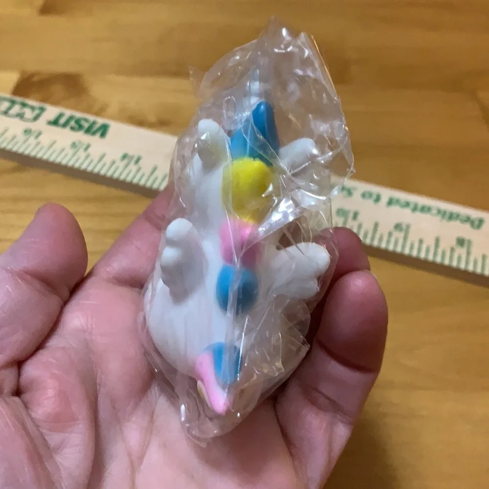 Cake Toppers Unicorns and Balloons . New 8pc - toy